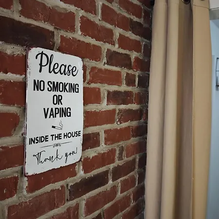 Interhost Guest And *