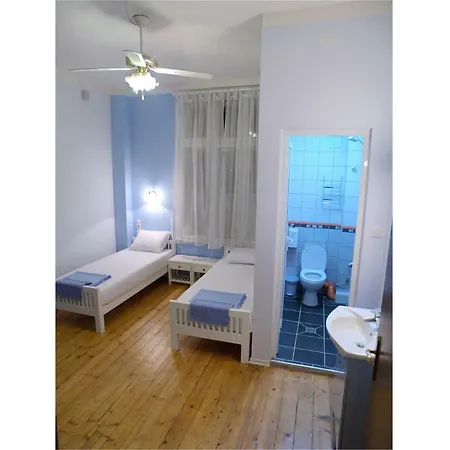 Guest house Interhost Guest And *