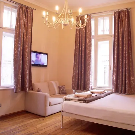 Guest house Interhost Guest And *