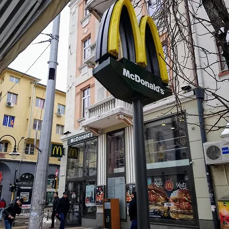 Pensiune Interhost Guest And *