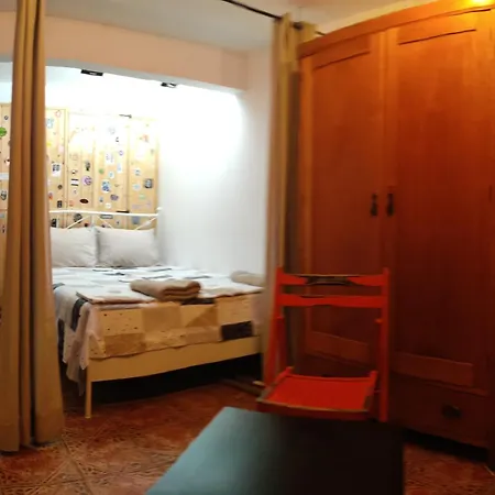 Interhost Guest Rooms&apartments Gasthof *