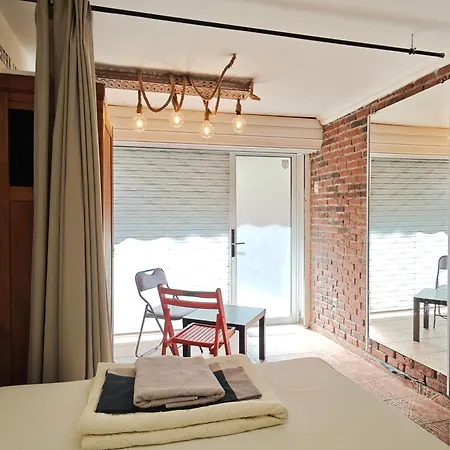 Interhost Guest Rooms&apartments Sofia