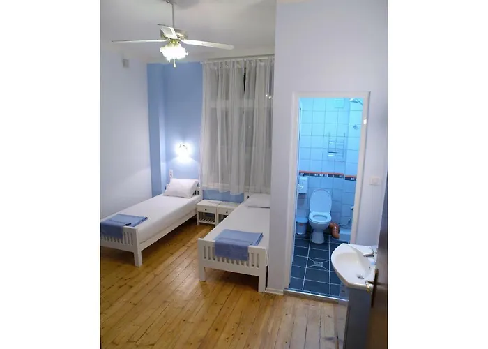 Gasthof Interhost Guest Rooms&apartments *